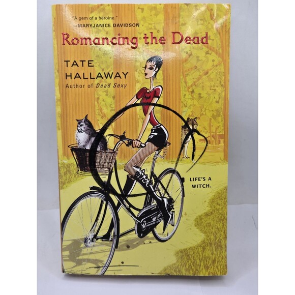 Romancing the Dead - Paperback By Hallaway, Tate - VERY GOOD - Picture 1 of 4